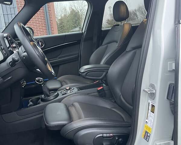 Серый Мини Кантримен, объемом двигателя 1.5 л и пробегом 44 тыс. км за 32000 $, фото 26 на Automoto.ua