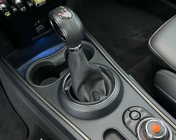 Серый Мини Кантримен, объемом двигателя 1.5 л и пробегом 44 тыс. км за 32000 $, фото 51 на Automoto.ua