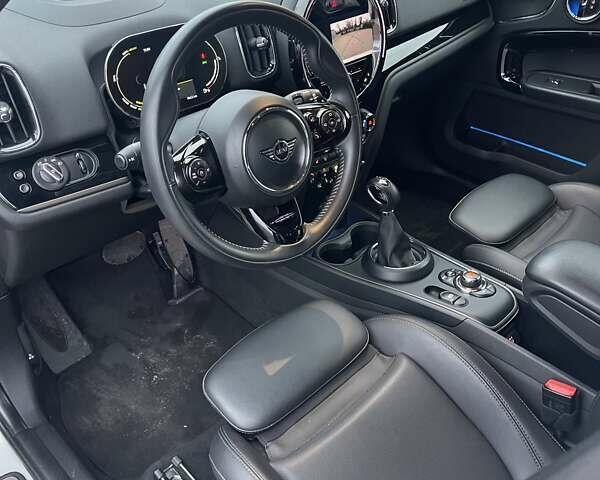 Серый Мини Кантримен, объемом двигателя 1.5 л и пробегом 44 тыс. км за 32000 $, фото 28 на Automoto.ua