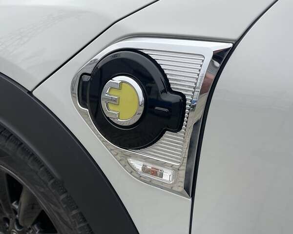 Серый Мини Кантримен, объемом двигателя 1.5 л и пробегом 44 тыс. км за 32000 $, фото 19 на Automoto.ua