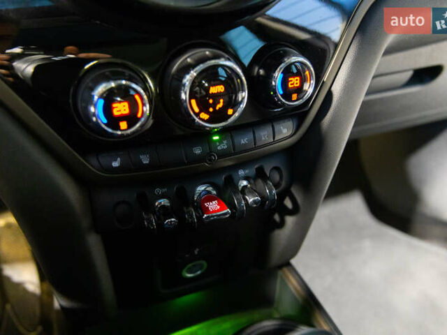 Серый Мини Кантримен, объемом двигателя 1.5 л и пробегом 55 тыс. км за 24500 $, фото 39 на Automoto.ua