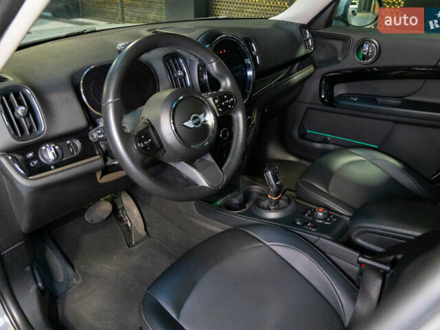 Серый Мини Кантримен, объемом двигателя 1.5 л и пробегом 55 тыс. км за 24500 $, фото 16 на Automoto.ua