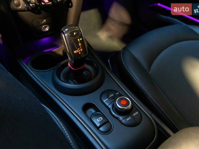 Серый Мини Кантримен, объемом двигателя 1.5 л и пробегом 55 тыс. км за 24500 $, фото 42 на Automoto.ua