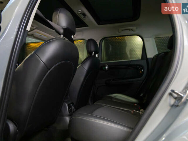 Серый Мини Кантримен, объемом двигателя 1.5 л и пробегом 55 тыс. км за 24500 $, фото 25 на Automoto.ua