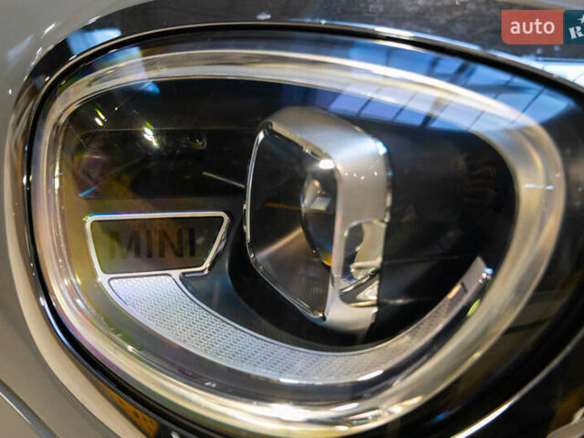Серый Мини Кантримен, объемом двигателя 1.5 л и пробегом 55 тыс. км за 24500 $, фото 9 на Automoto.ua