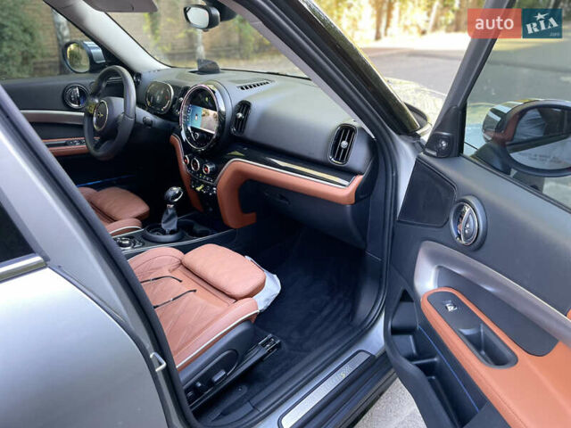 Серый Мини Кантримен, объемом двигателя 1.5 л и пробегом 25 тыс. км за 36500 $, фото 12 на Automoto.ua