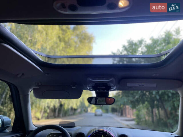 Серый Мини Кантримен, объемом двигателя 1.5 л и пробегом 25 тыс. км за 36500 $, фото 18 на Automoto.ua