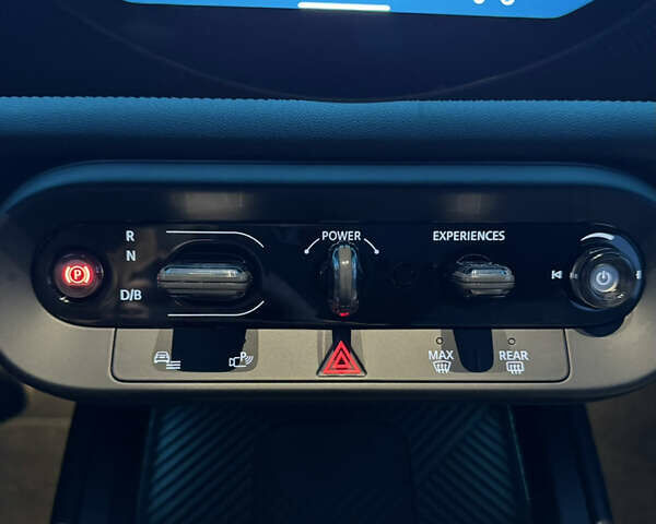 Сірий Міні Кантрімен, об'ємом двигуна 0 л та пробігом 17 тис. км за 41000 $, фото 19 на Automoto.ua