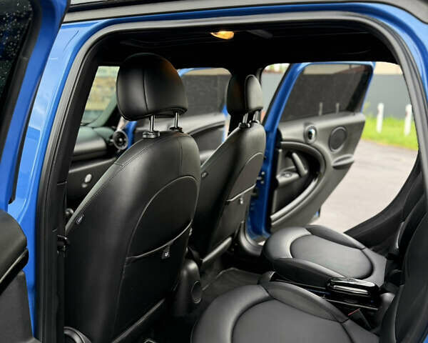 Синій Міні Кантрімен, об'ємом двигуна 1.6 л та пробігом 200 тис. км за 11000 $, фото 12 на Automoto.ua