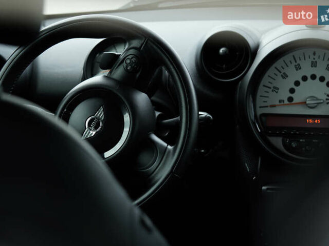 Синій Міні Кантрімен, об'ємом двигуна 1.6 л та пробігом 280 тис. км за 11000 $, фото 8 на Automoto.ua