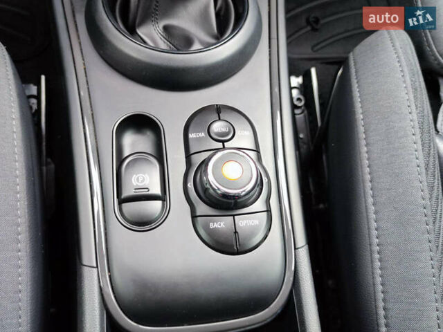 Синий Мини Кантримен, объемом двигателя 2 л и пробегом 125 тыс. км за 17900 $, фото 20 на Automoto.ua