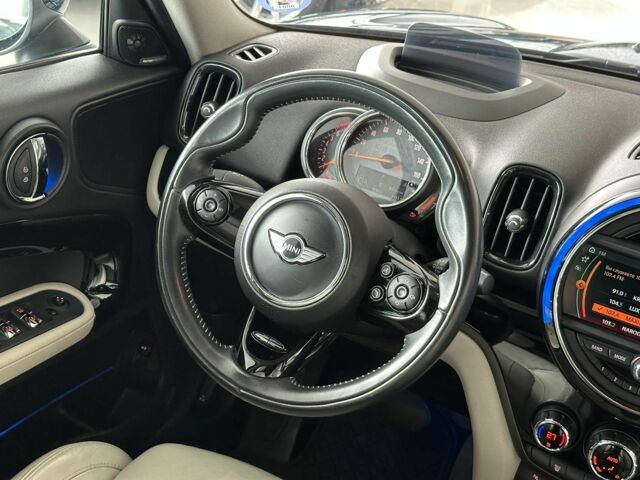 Синій Міні Кантрімен, об'ємом двигуна 2 л та пробігом 80 тис. км за 23940 $, фото 24 на Automoto.ua