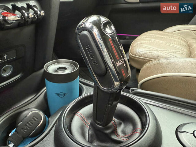 Синій Міні Кантрімен, об'ємом двигуна 2 л та пробігом 78 тис. км за 25700 $, фото 10 на Automoto.ua