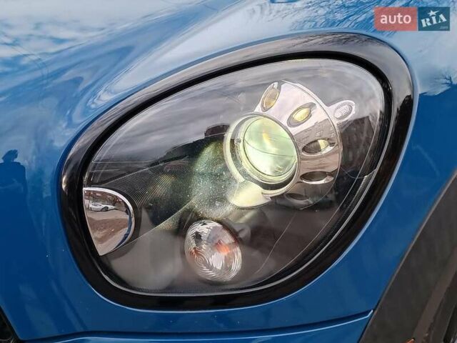 Синій Міні Кантрімен, об'ємом двигуна 1.6 л та пробігом 93 тис. км за 11700 $, фото 6 на Automoto.ua