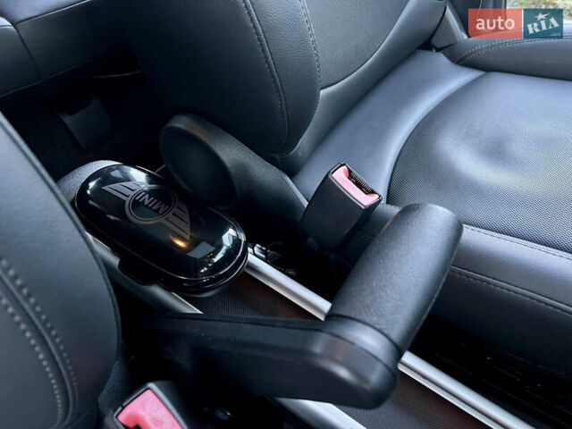 Синий Мини Кантримен, объемом двигателя 1.6 л и пробегом 144 тыс. км за 8950 $, фото 35 на Automoto.ua