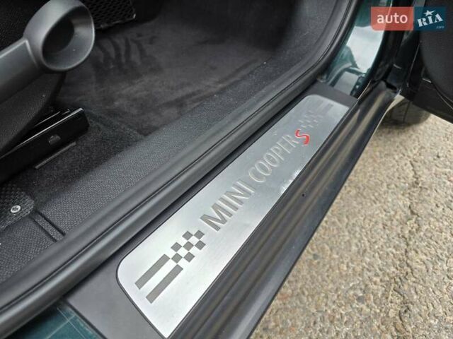 Зеленый Мини Кантримен, объемом двигателя 2 л и пробегом 95 тыс. км за 13799 $, фото 58 на Automoto.ua