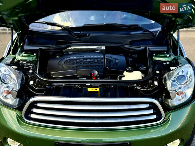 Зеленый Мини Кантримен, объемом двигателя 2 л и пробегом 175 тыс. км за 13888 $, фото 5 на Automoto.ua