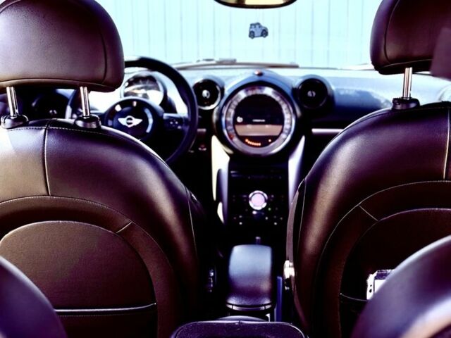 Зеленый Мини Кантримен, объемом двигателя 2 л и пробегом 118 тыс. км за 13999 $, фото 9 на Automoto.ua