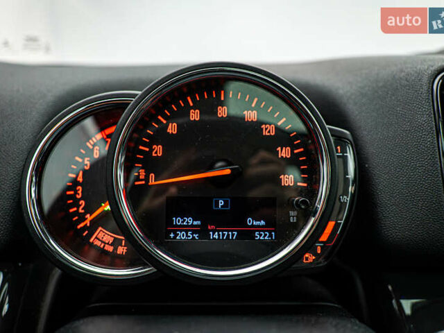 Зеленый Мини Кантримен, объемом двигателя 1.5 л и пробегом 141 тыс. км за 16868 $, фото 12 на Automoto.ua