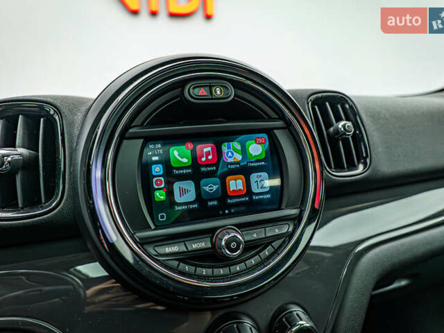 Зеленый Мини Кантримен, объемом двигателя 1.5 л и пробегом 141 тыс. км за 16868 $, фото 15 на Automoto.ua