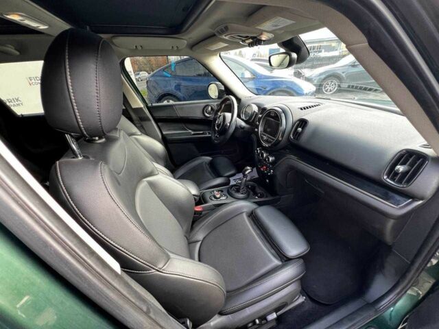 Зелений Міні Кантрімен, об'ємом двигуна 2 л та пробігом 267 тис. км за 10200 $, фото 7 на Automoto.ua