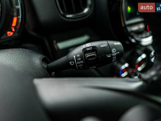 Зеленый Мини Кантримен, объемом двигателя 1.5 л и пробегом 141 тыс. км за 16868 $, фото 13 на Automoto.ua