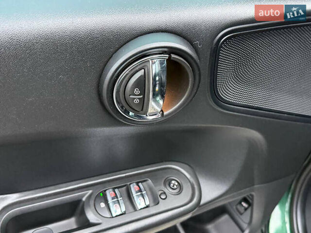 Зеленый Мини Кантримен, объемом двигателя 1.5 л и пробегом 72 тыс. км за 17500 $, фото 47 на Automoto.ua