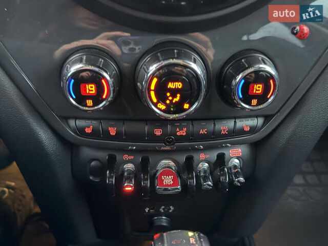 Зеленый Мини Кантримен, объемом двигателя 1.5 л и пробегом 72 тыс. км за 17500 $, фото 52 на Automoto.ua