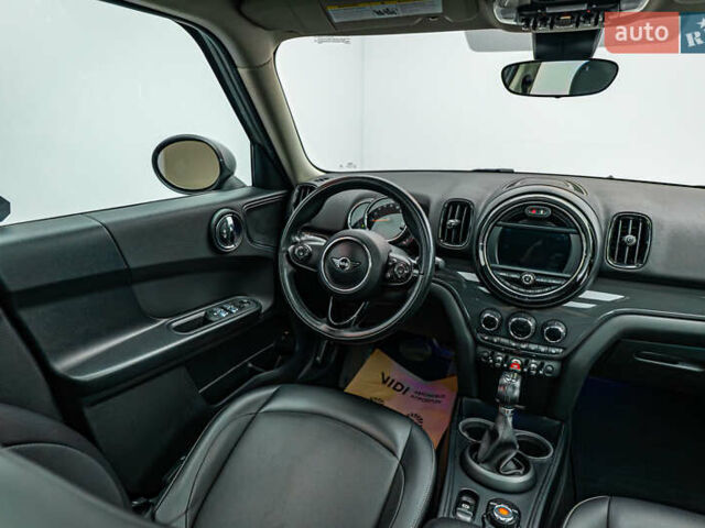 Зеленый Мини Кантримен, объемом двигателя 1.5 л и пробегом 141 тыс. км за 16868 $, фото 10 на Automoto.ua