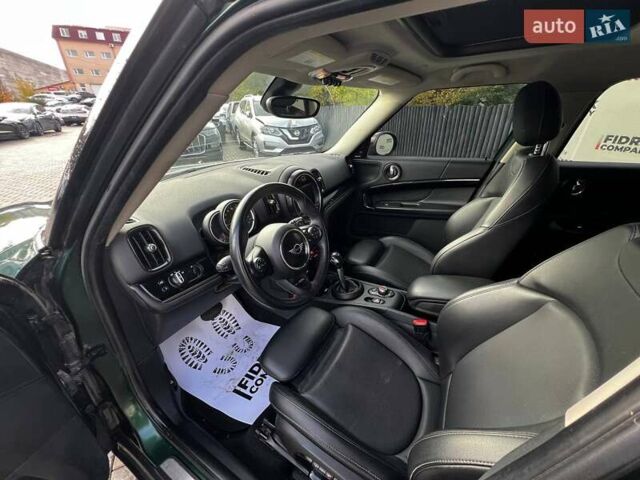 Зелений Міні Кантрімен, об'ємом двигуна 2 л та пробігом 270 тис. км за 10200 $, фото 13 на Automoto.ua