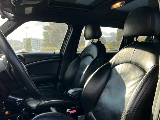 Зелений Міні Кантрімен, об'ємом двигуна 1.6 л та пробігом 96 тис. км за 11200 $, фото 8 на Automoto.ua