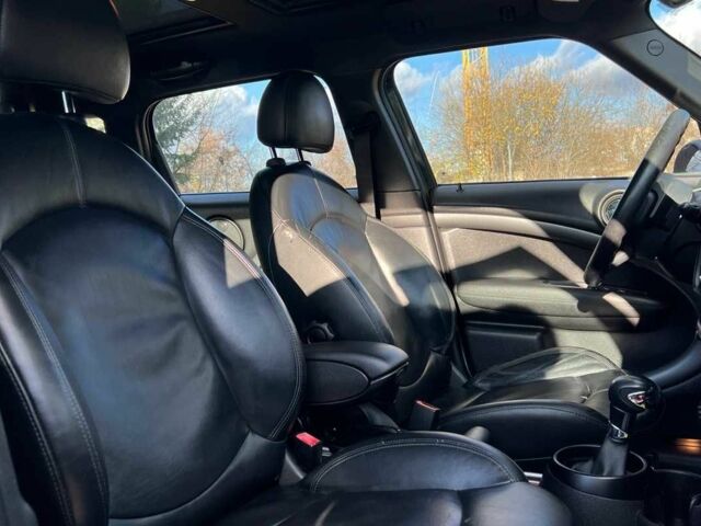 Зелений Міні Кантрімен, об'ємом двигуна 1.6 л та пробігом 96 тис. км за 11200 $, фото 18 на Automoto.ua