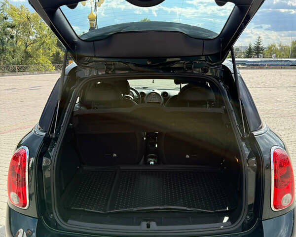 Зеленый Мини Кантримен, объемом двигателя 1.6 л и пробегом 253 тыс. км за 6100 $, фото 11 на Automoto.ua