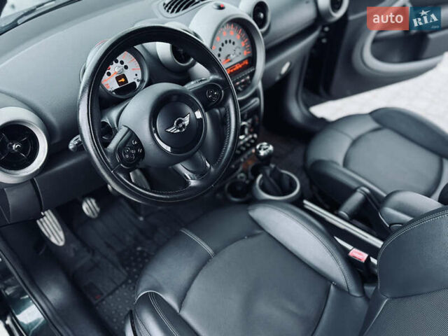 Зелений Міні Кантрімен, об'ємом двигуна 1.6 л та пробігом 253 тис. км за 6999 $, фото 8 на Automoto.ua