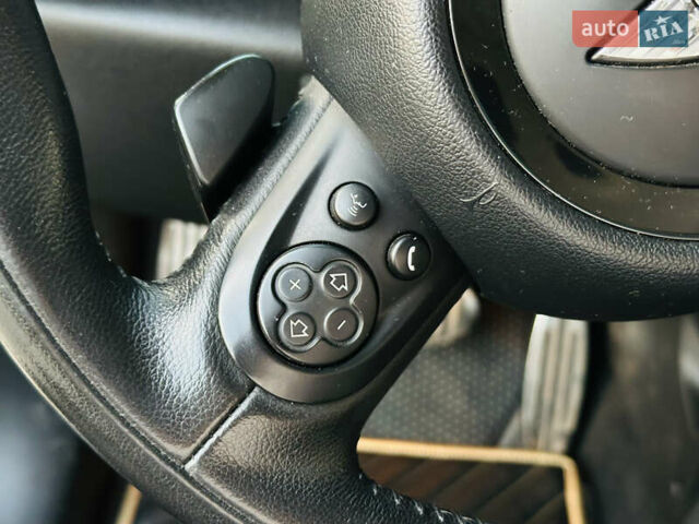 Зелений Міні Кантрімен, об'ємом двигуна 1.6 л та пробігом 142 тис. км за 11500 $, фото 29 на Automoto.ua