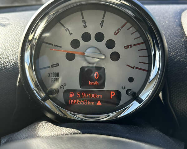 Зелений Міні Кантрімен, об'ємом двигуна 2 л та пробігом 99 тис. км за 11999 $, фото 15 на Automoto.ua