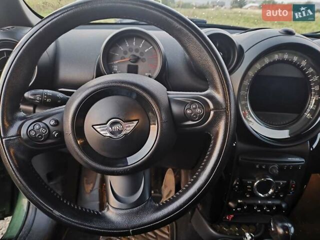 Зеленый Мини Кантримен, объемом двигателя 1.6 л и пробегом 175 тыс. км за 11500 $, фото 5 на Automoto.ua