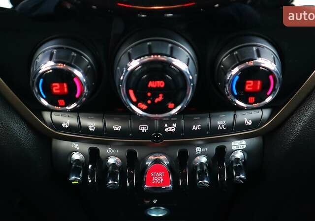 Зелений Міні Кантрімен, об'ємом двигуна 2 л та пробігом 92 тис. км за 28182 $, фото 20 на Automoto.ua