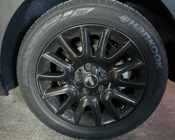 Белый Мини Coupe, объемом двигателя 1.5 л и пробегом 85 тыс. км за 12500 $, фото 1 на Automoto.ua