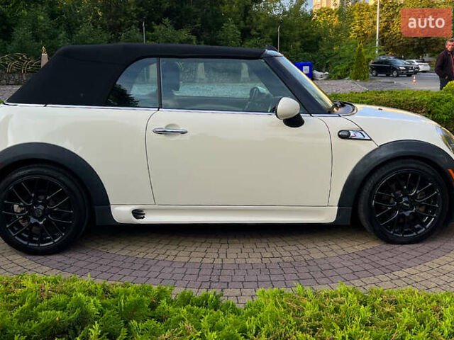 Білий Міні Coupe, об'ємом двигуна 1.6 л та пробігом 24 тис. км за 13300 $, фото 7 на Automoto.ua