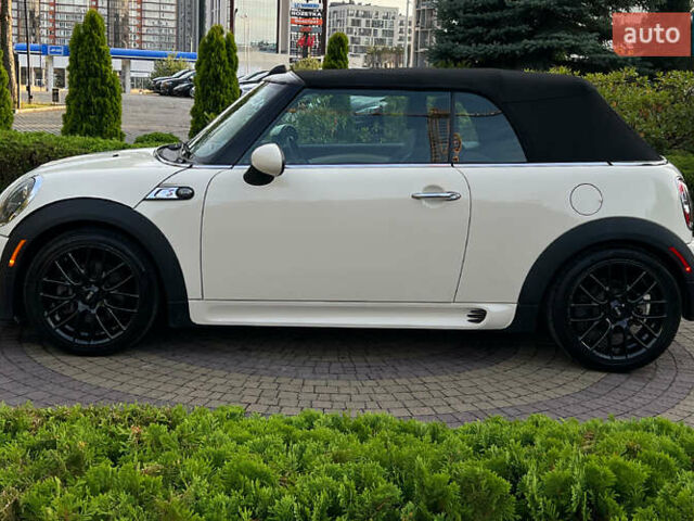 Білий Міні Coupe, об'ємом двигуна 1.6 л та пробігом 24 тис. км за 13300 $, фото 3 на Automoto.ua