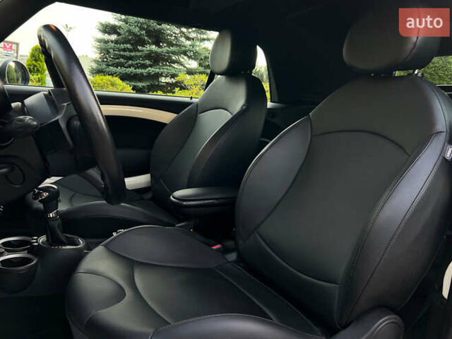 Білий Міні Coupe, об'ємом двигуна 1.6 л та пробігом 24 тис. км за 13300 $, фото 8 на Automoto.ua