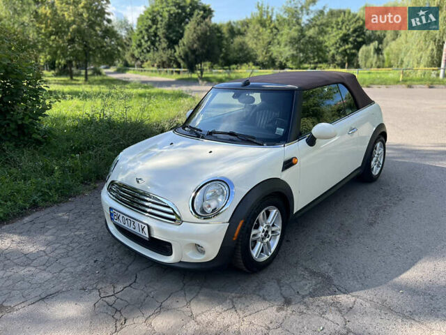 Бежевый Мини Coupe, объемом двигателя 1.6 л и пробегом 111 тыс. км за 9700 $, фото 1 на Automoto.ua