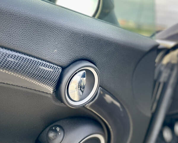 Чорний Міні Coupe, об'ємом двигуна 2 л та пробігом 255 тис. км за 9666 $, фото 20 на Automoto.ua