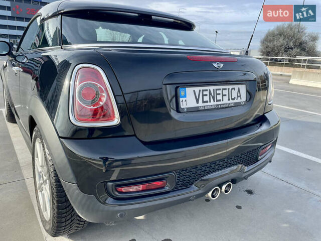Чорний Міні Coupe, об'ємом двигуна 2 л та пробігом 255 тис. км за 9666 $, фото 13 на Automoto.ua