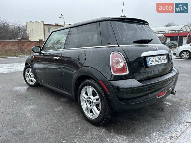 Черный Мини Coupe, объемом двигателя 1.6 л и пробегом 115 тыс. км за 7800 $, фото 4 на Automoto.ua