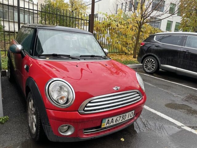 Красный Мини Coupe, объемом двигателя 1.6 л и пробегом 250 тыс. км за 6500 $, фото 6 на Automoto.ua