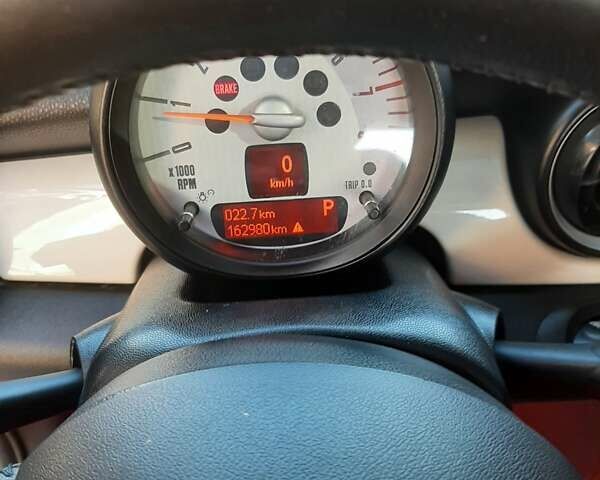 Мини Coupe, объемом двигателя 1.6 л и пробегом 163 тыс. км за 9500 $, фото 7 на Automoto.ua
