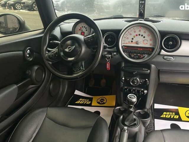 Мини Coupe, объемом двигателя 1.6 л и пробегом 223 тыс. км за 7000 $, фото 20 на Automoto.ua
