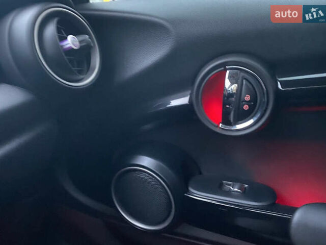 Мини Coupe, объемом двигателя 2 л и пробегом 80 тыс. км за 11500 $, фото 13 на Automoto.ua